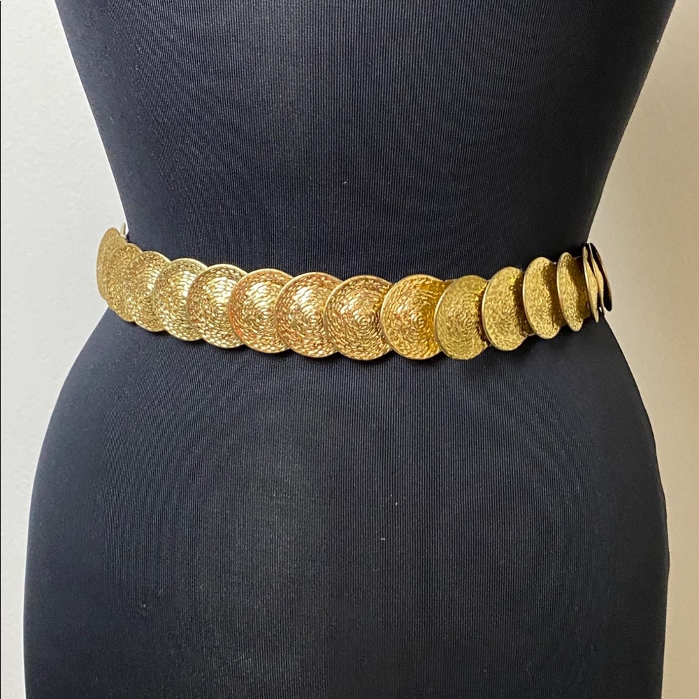 Vintage Perf Gold Medallion Stretch Belt-Invisible Hook✔️💛💣